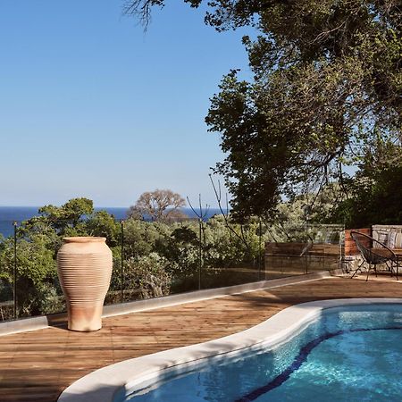 Chris & Jo Villas, Enchanting Escapes, With Heated Pools & Seaviews By Thinkvilla ไซคิย์นธอสทาวน์ ภายนอก รูปภาพ