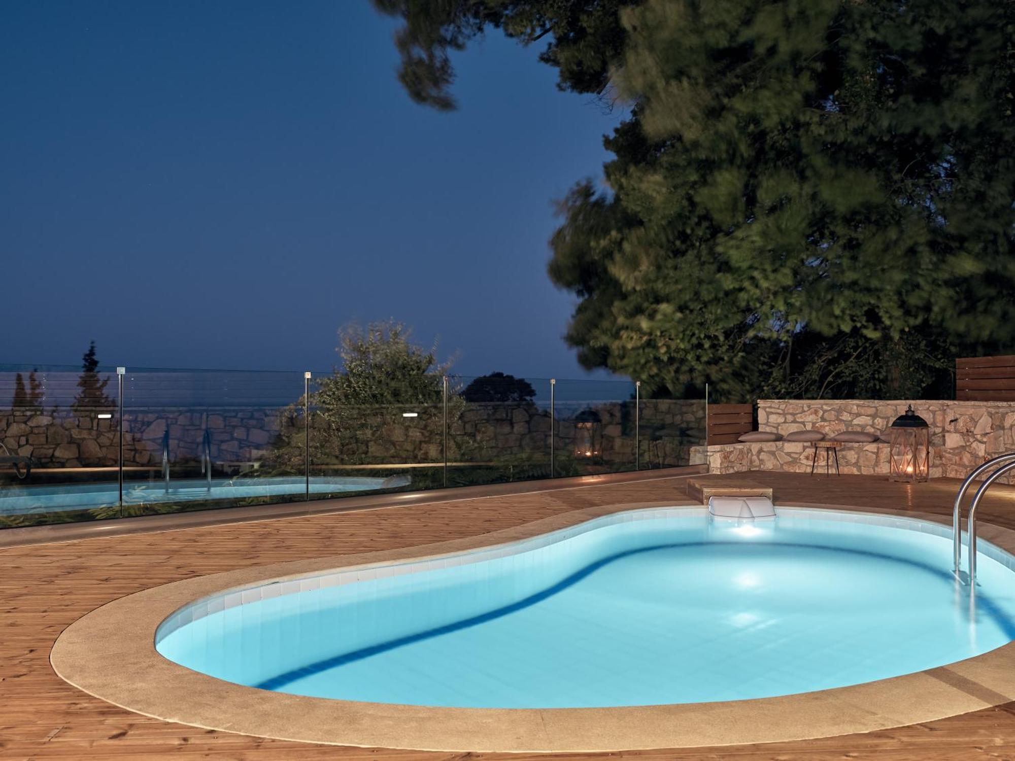 Chris & Jo Villas, Enchanting Escapes, With Heated Pools & Seaviews By Thinkvilla ไซคิย์นธอสทาวน์ ภายนอก รูปภาพ