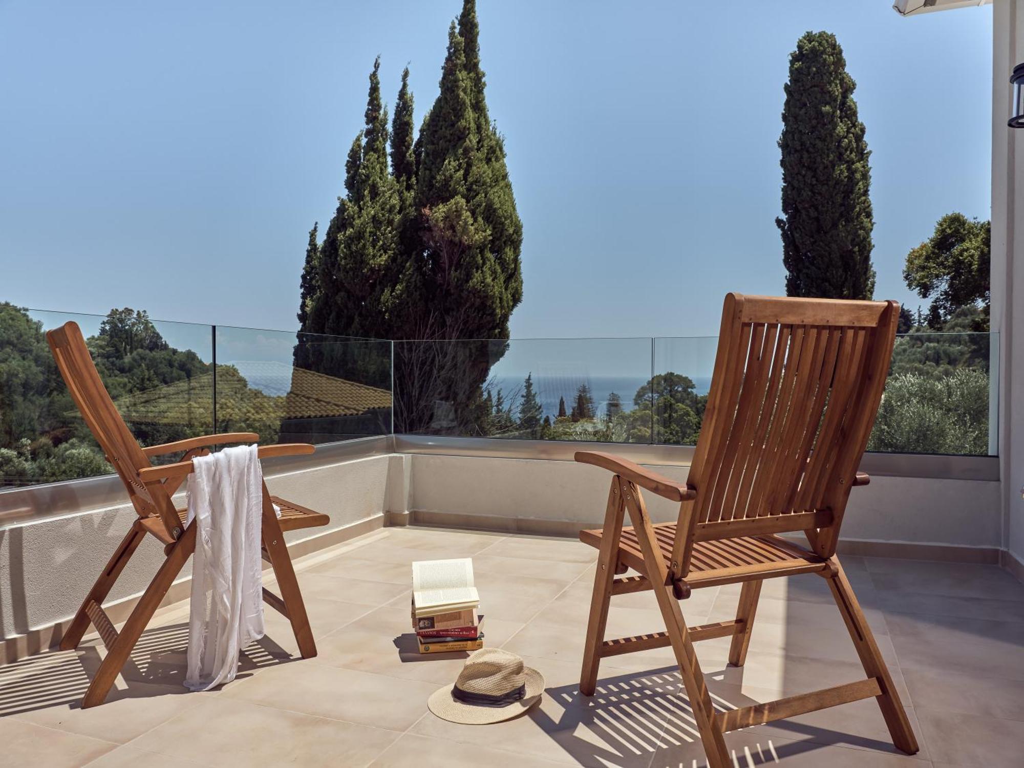 Chris & Jo Villas, Enchanting Escapes, With Heated Pools & Seaviews By Thinkvilla ไซคิย์นธอสทาวน์ ภายนอก รูปภาพ